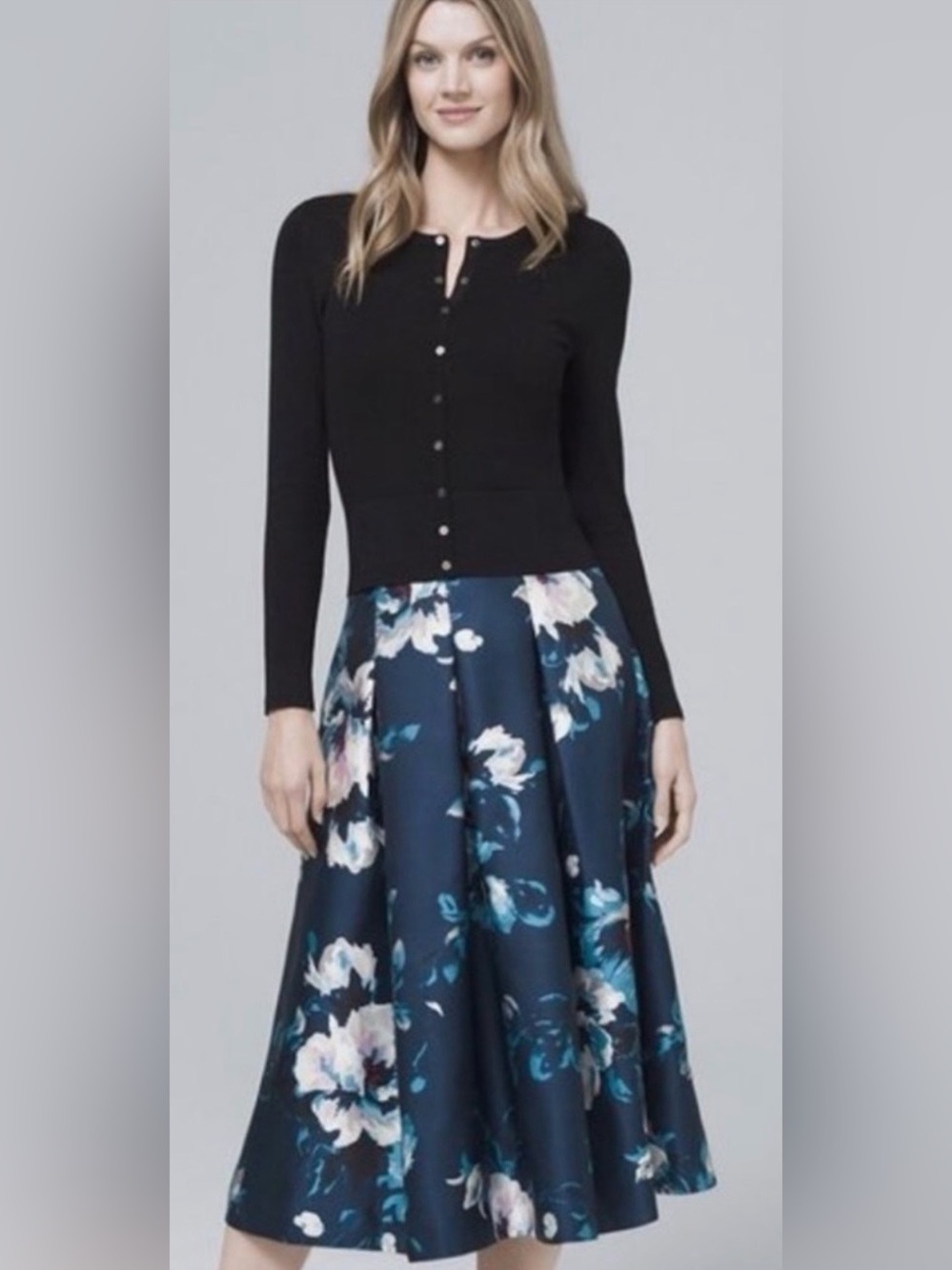 White House Black Market River Teal and Winter Berry Floral Mid Skirt Size 0